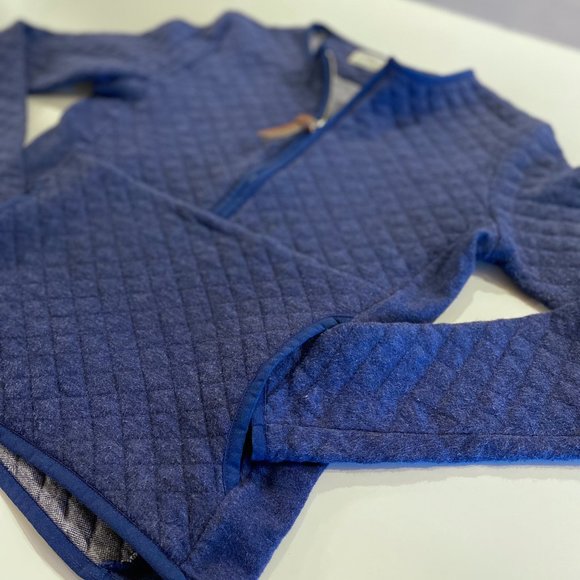 Guideboat Co. J'Adore Half Zip - Picture 1 of 12